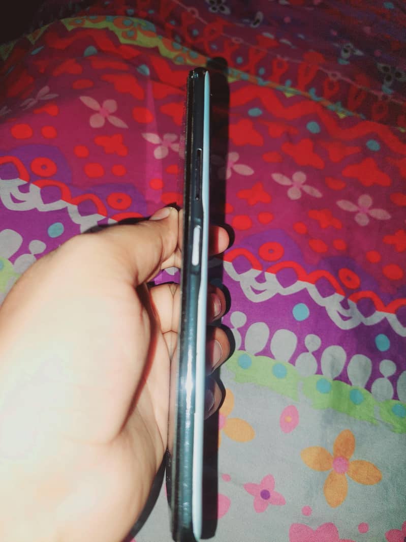 Infinix Note 8 2