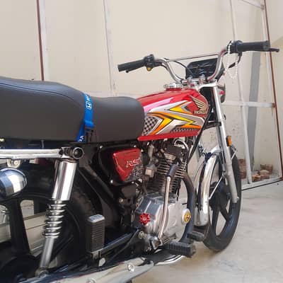 Honda antique 125 24/25 last month date 5|12|2024