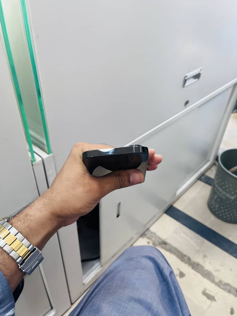 Apple iPhone 14 Pro 1