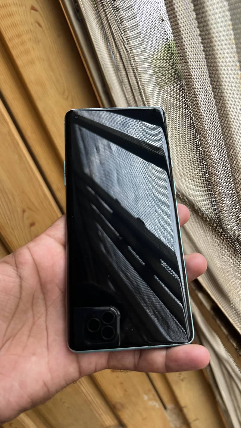 One Plus 8 Pro 5