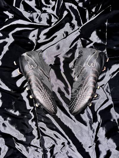 PUMA FUTURE 9 ULTIMATE S. G / A. G