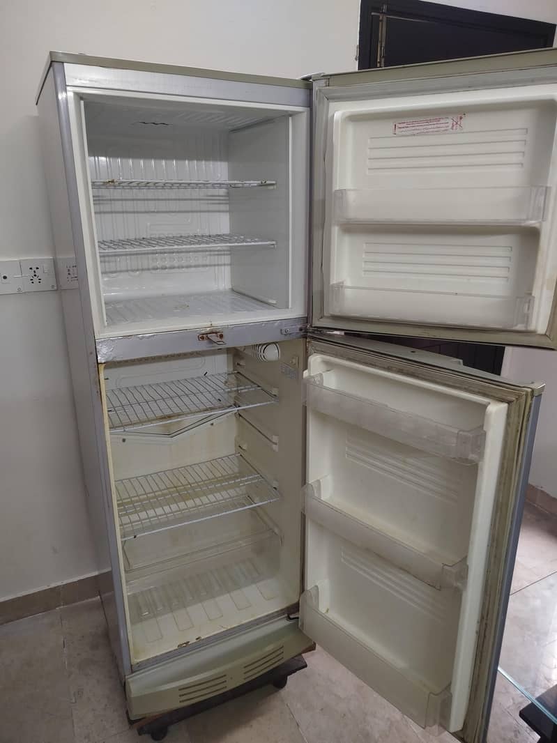 pel fridge 2