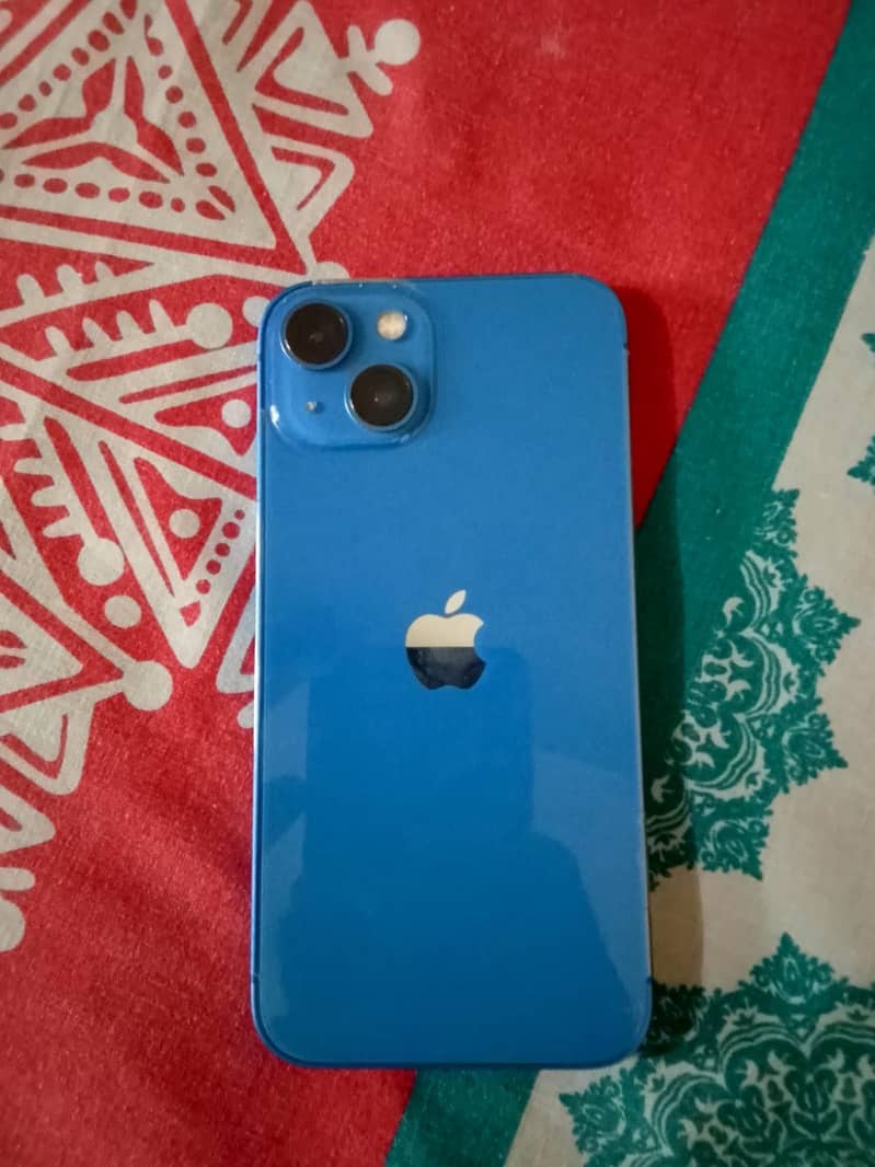 Apple iPhone 13 1