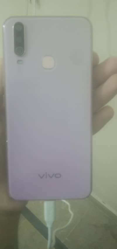 Vivo Y17