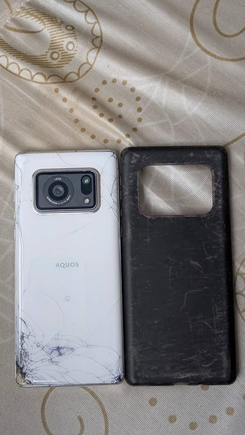 Sharp Aquos Zero6 2
