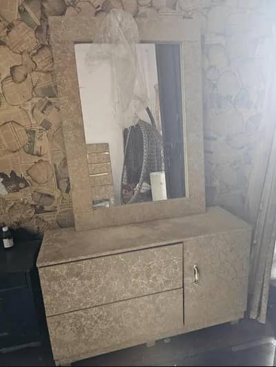 6 month used poshish bed for sale due to space issue