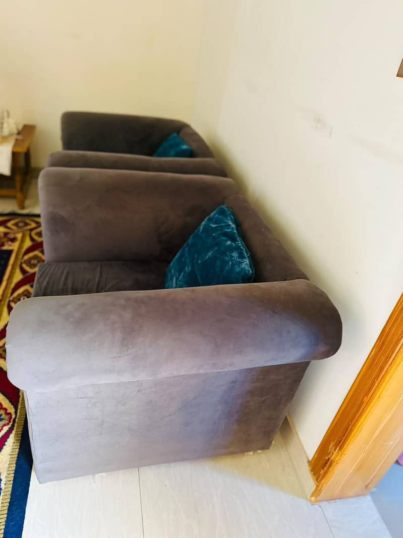 Sofa set 10