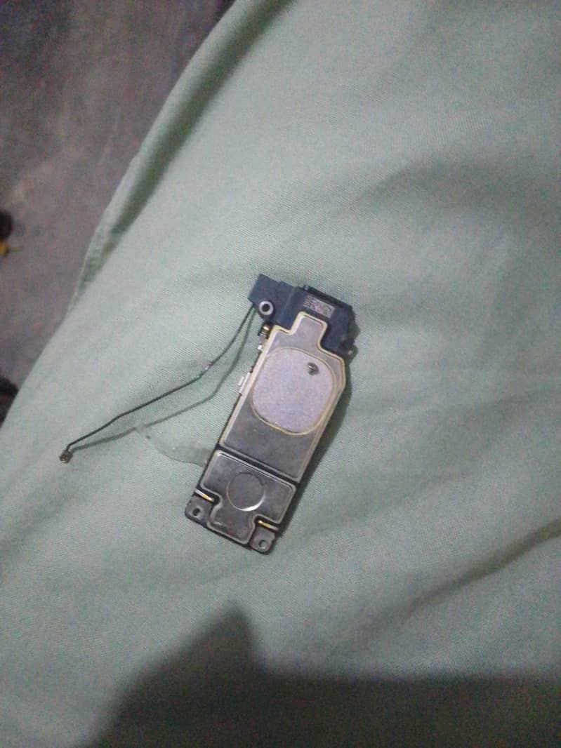 Apple iPhone 7 Plus 2