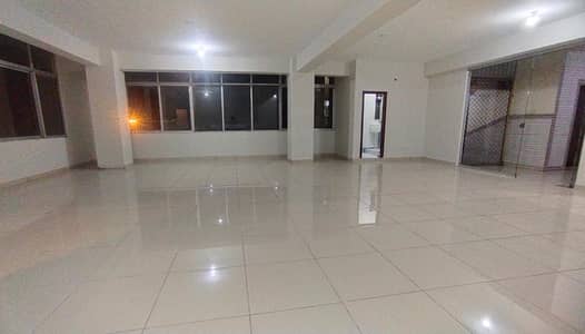 Space Avialble On Rent