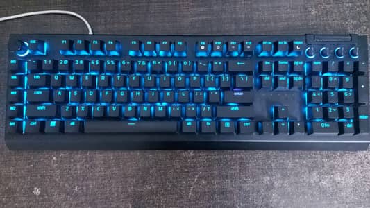 Razer BlackWidow V4 Pro | Green Switches | Chroma RGB Gaming Keyboard