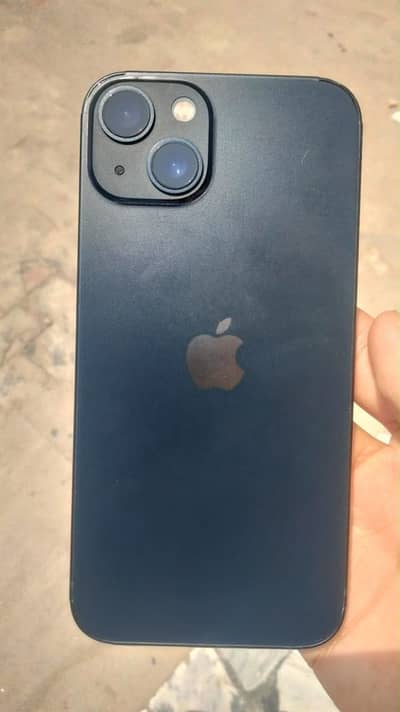 Apple iPhone 13