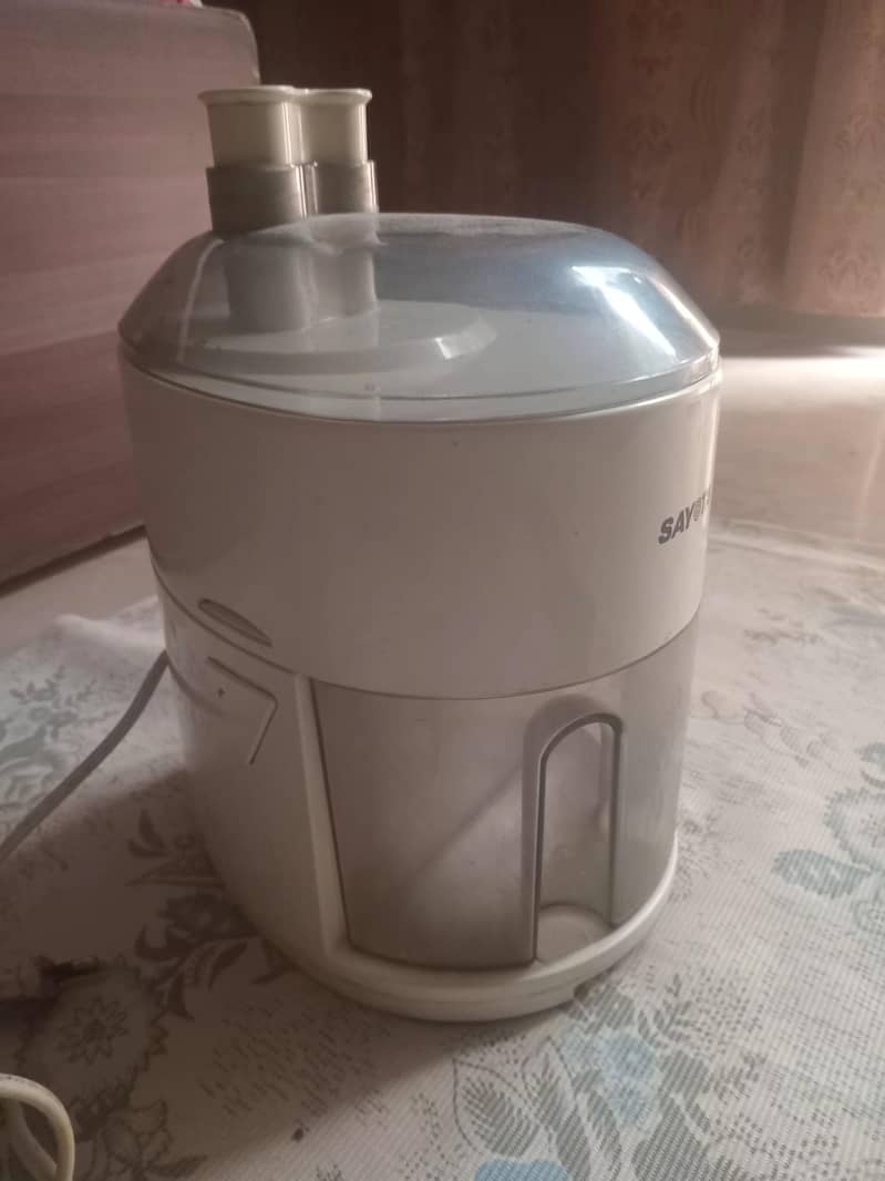 Juicer Machine 0