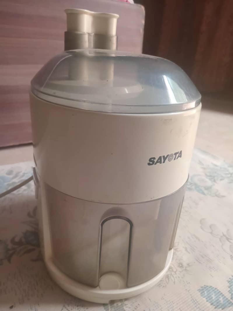 Juicer Machine 1