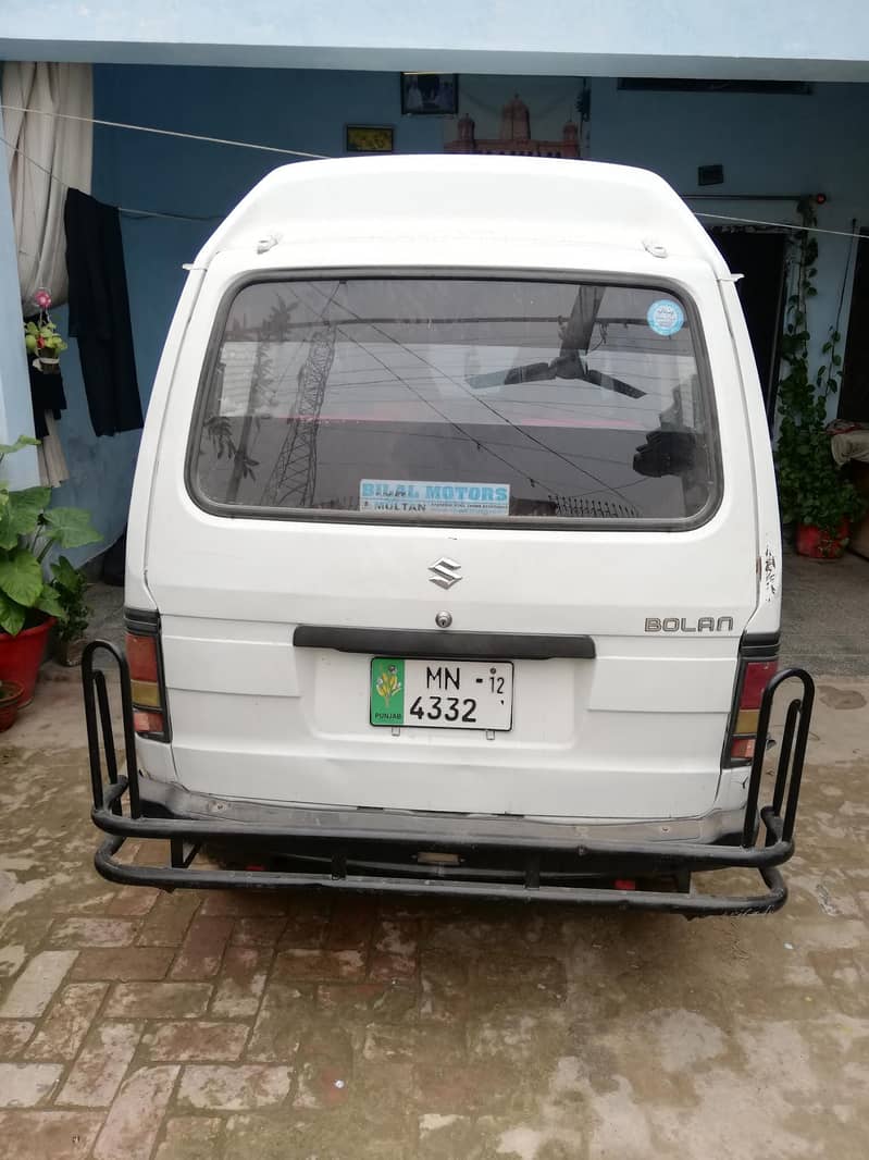 Suzuki Bolan 2012 6