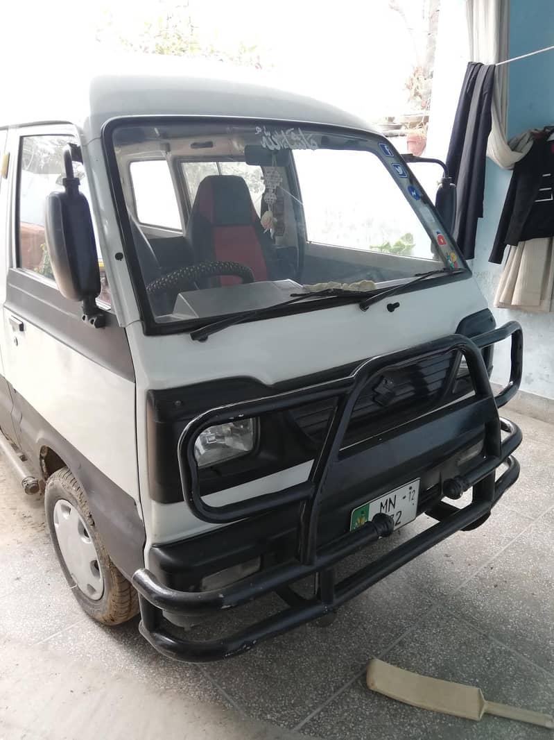 Suzuki Bolan 2012 8