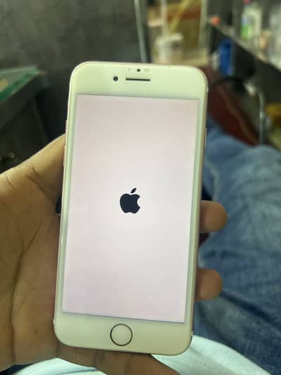 Apple iPhone 7