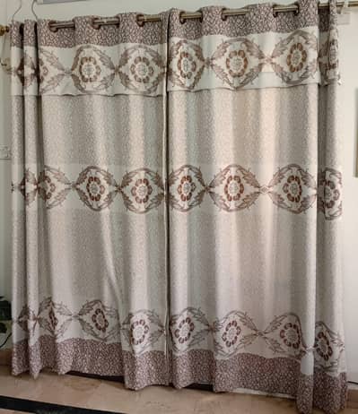 Curtains in Excellent condition