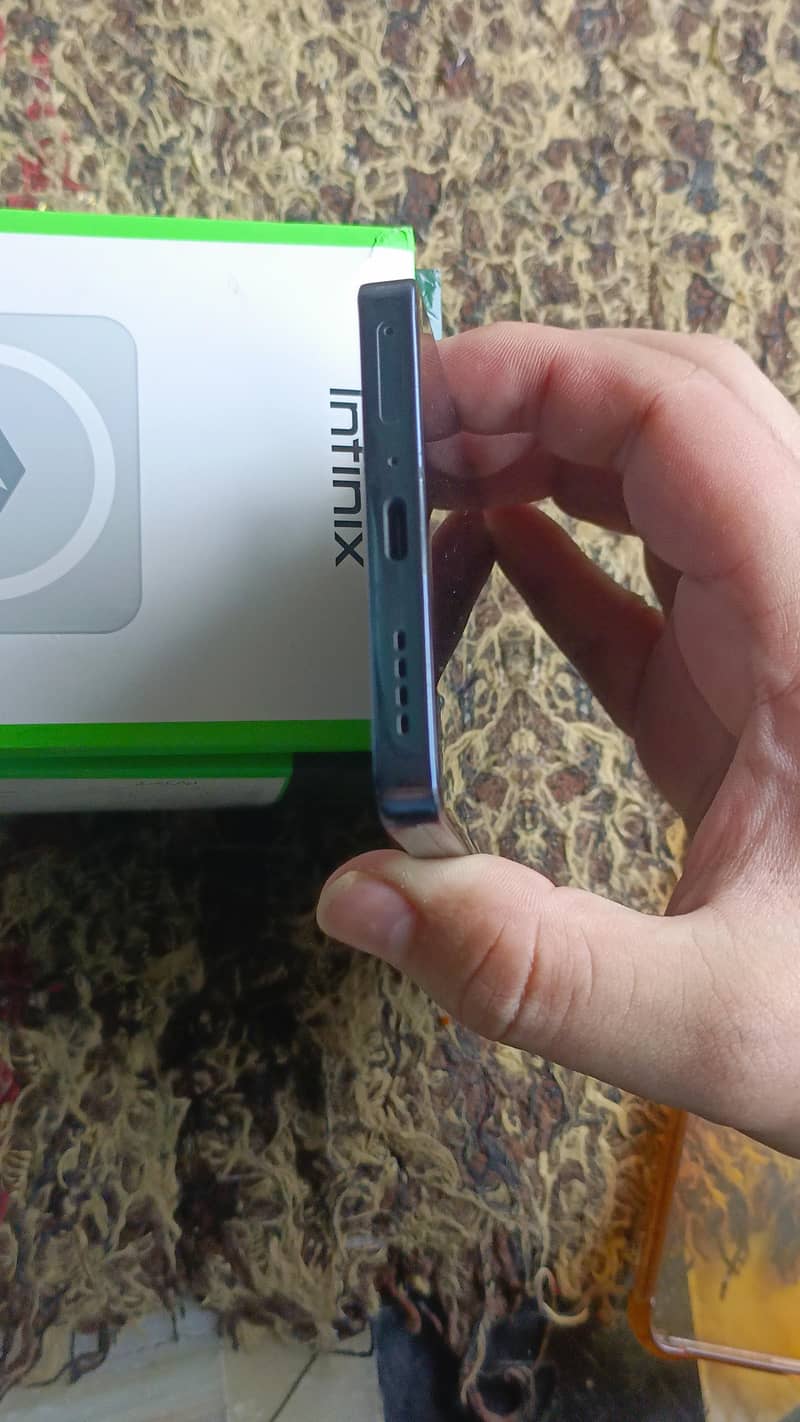 Infinix Note 40 5