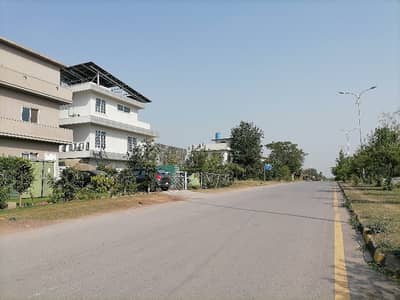 1 Kanal Residential Plot Situated In D-13/3 For Sale