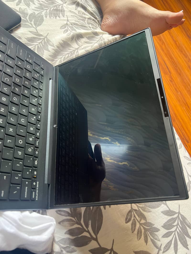 HP Dragonfly 3