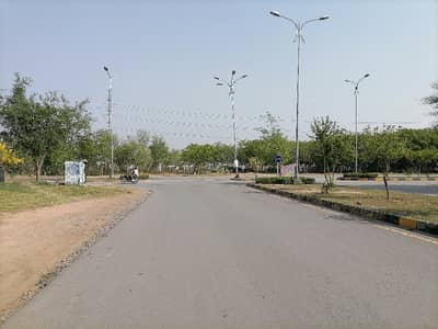 D-13/1 Residential Plot For sale Sized 1 Kanal