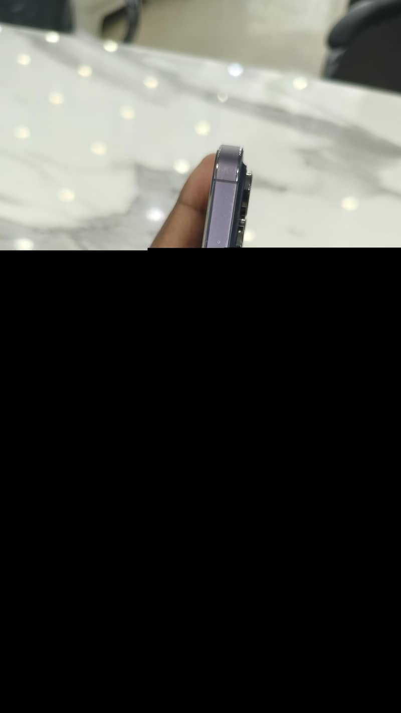 Apple iPhone 14 Pro Max 6