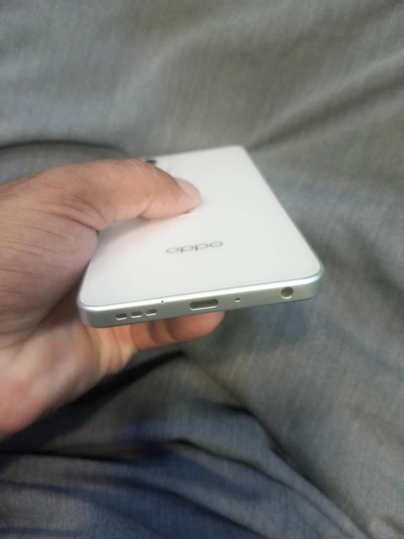 OPPO A5 1