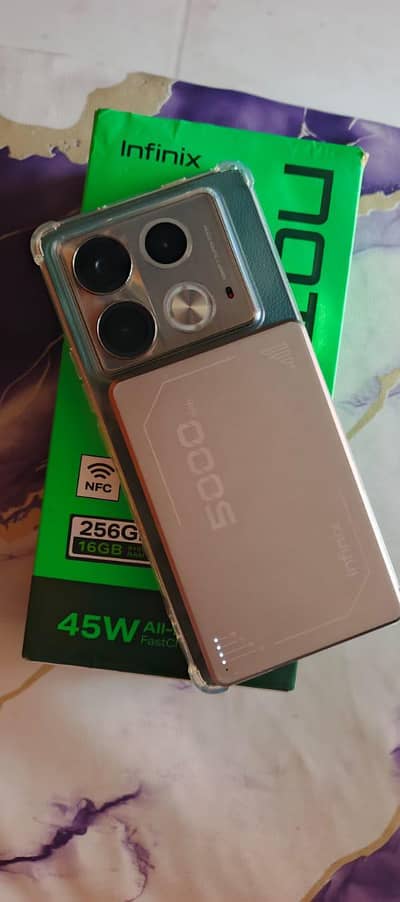 Infinix Note 40
