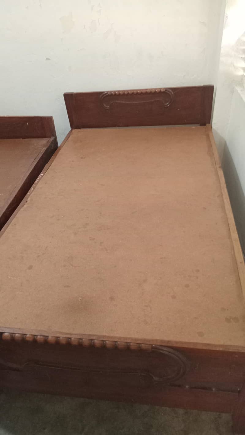 2 single beds in 2