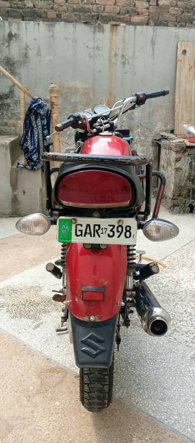 Suzuki GS150