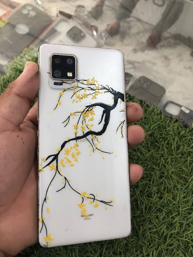 Sharp Aquos Zero6 0