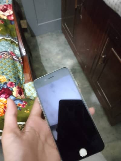 Apple iPhone 6S