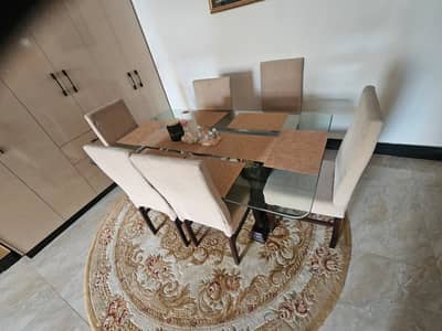 6 person dining table