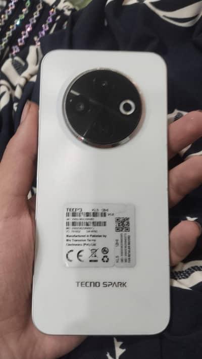 Tecno SPARK 30C