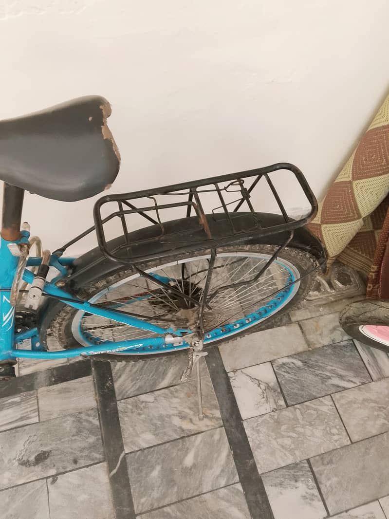 excellent condition 2