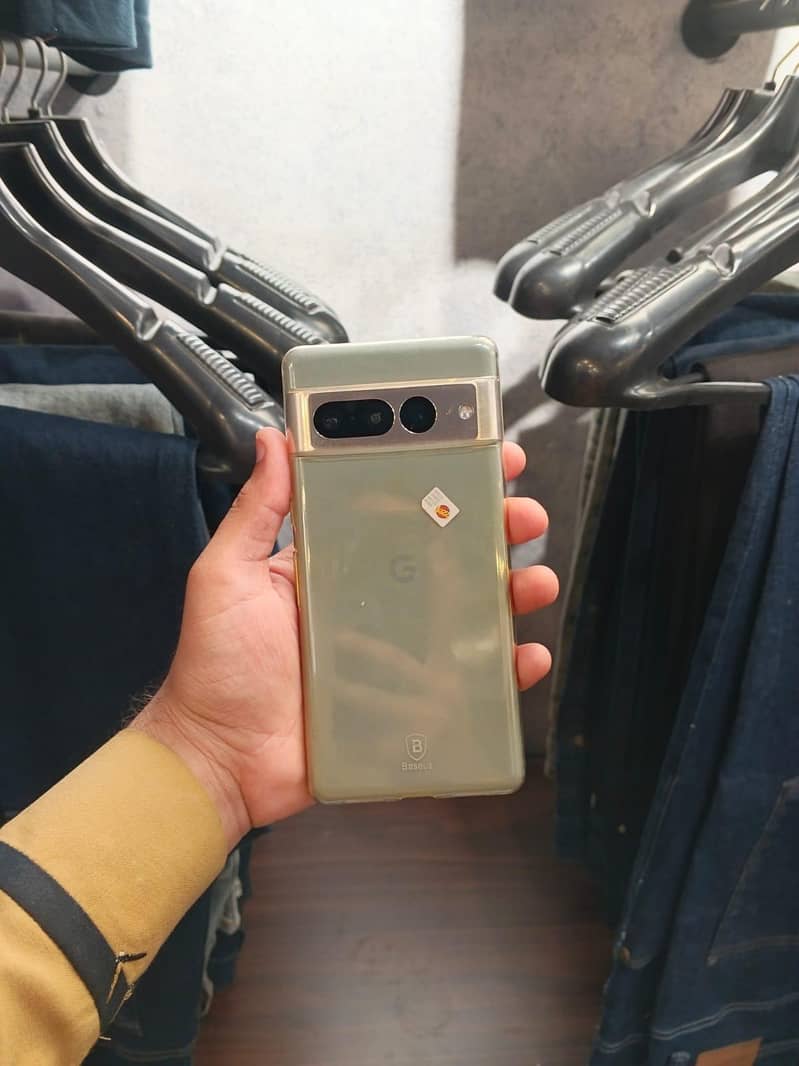 Google Pixel 7 Pro"exchange possible" 2
