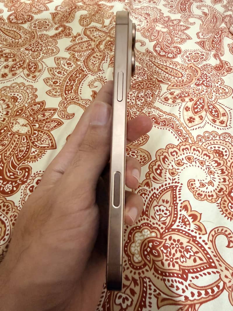 Iphone 16 Pro Max 0