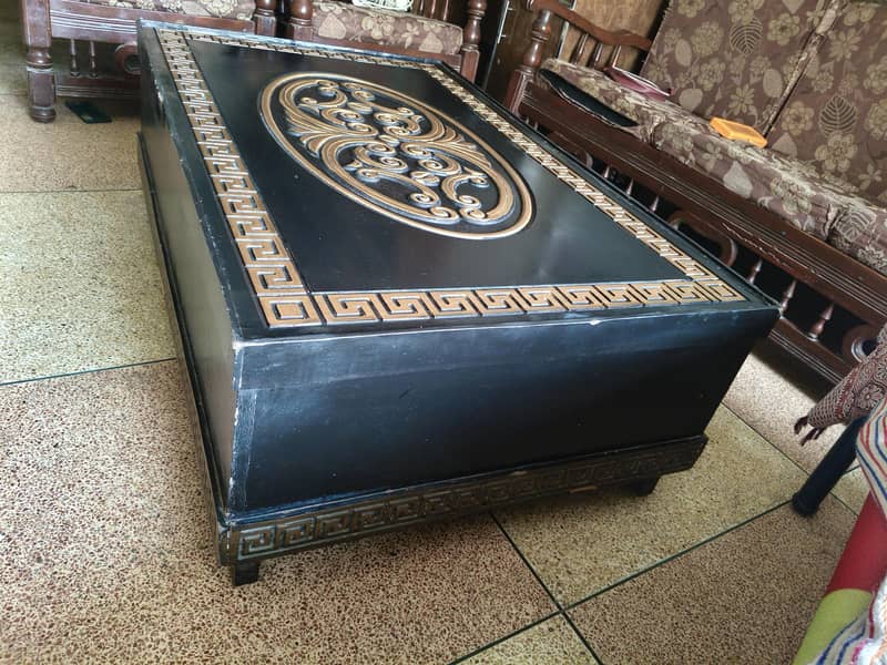 Table 4*4 Black colour 2