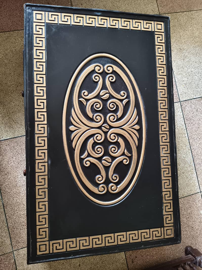 Table 4*4 Black colour 3