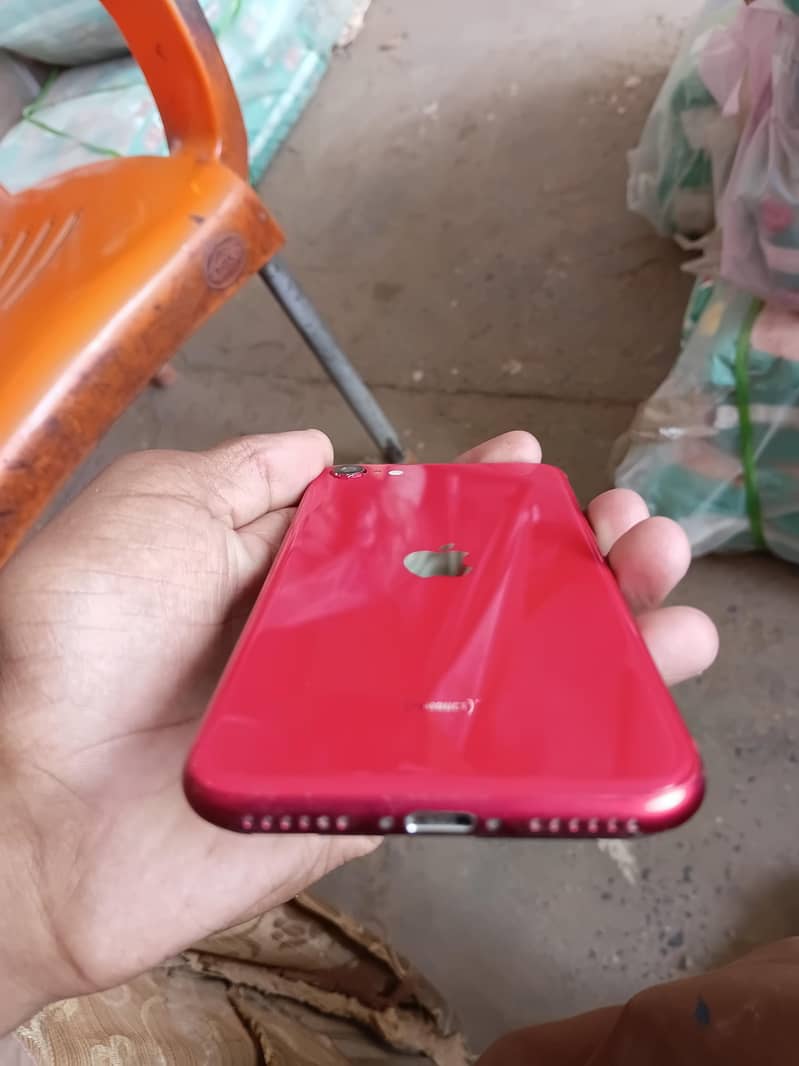 Apple iPhone SE 4