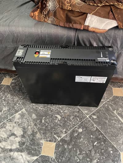 Inverter with lithium battery