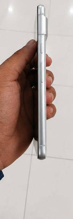 Google Pixel 7 3