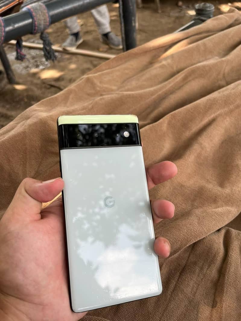 Google Pixel 6 3