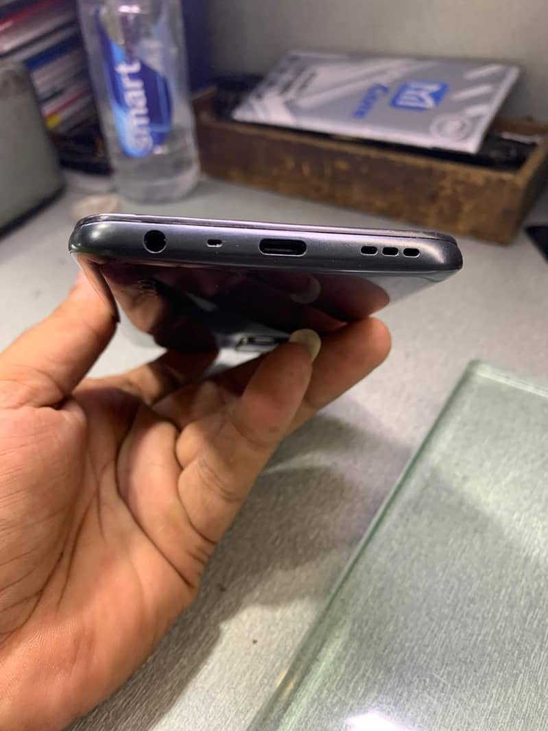 OPPO A16 0