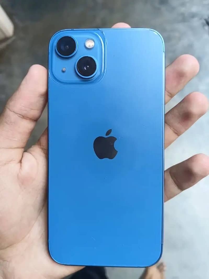 Apple iPhone 13 0