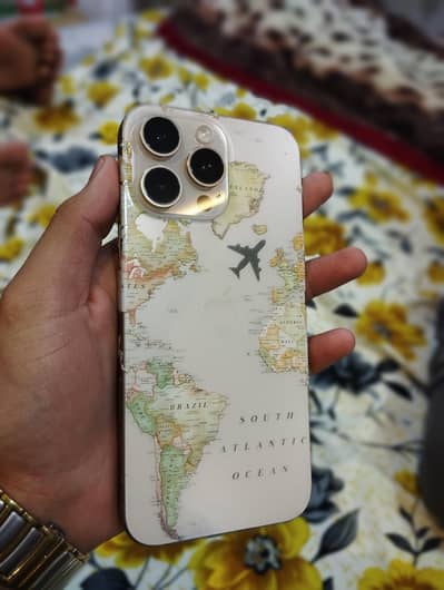 Apple iPhone 16 Pro Max FU