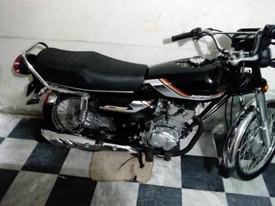 Honda CG-125 for sale good condition. . .