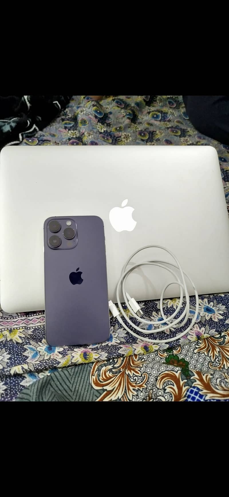 Apple iPhone 14 Pro Max 1