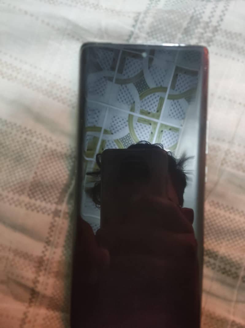 Tecno CAMON 30S 1