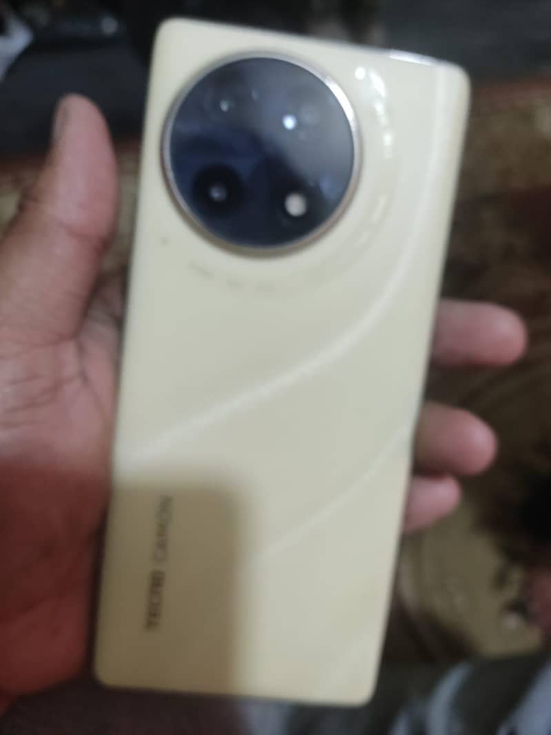 Tecno CAMON 30S 3